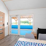 Zakatek Baltyku - Nad Morzem I Jeziorem Lodge *