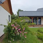 Zakatek Baltyku - Nad Morzem I Jeziorem Jezierzany