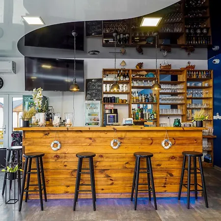 Zakatek Baltyku - Nad Morzem I Jeziorem * Jaroslawiec