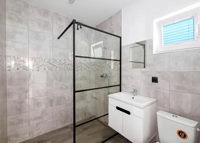 Zakatek Baltyku - Nad Morzem I Jeziorem