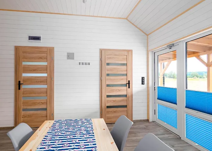 Zakatek Baltyku - Nad Morzem I Jeziorem * Jarosławiec